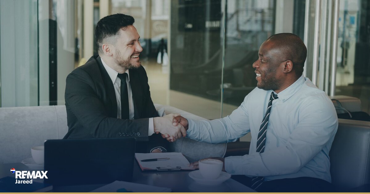مقارنة دخل الوكيل العقاري بين نموذج RE/MAX والوساطة التقليدية في مصر