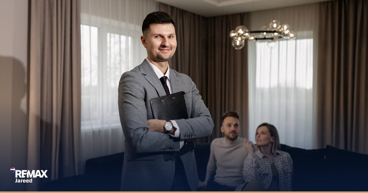 Commission calculator showing earnings breakdown for real estate agents in West Cairo Egypt