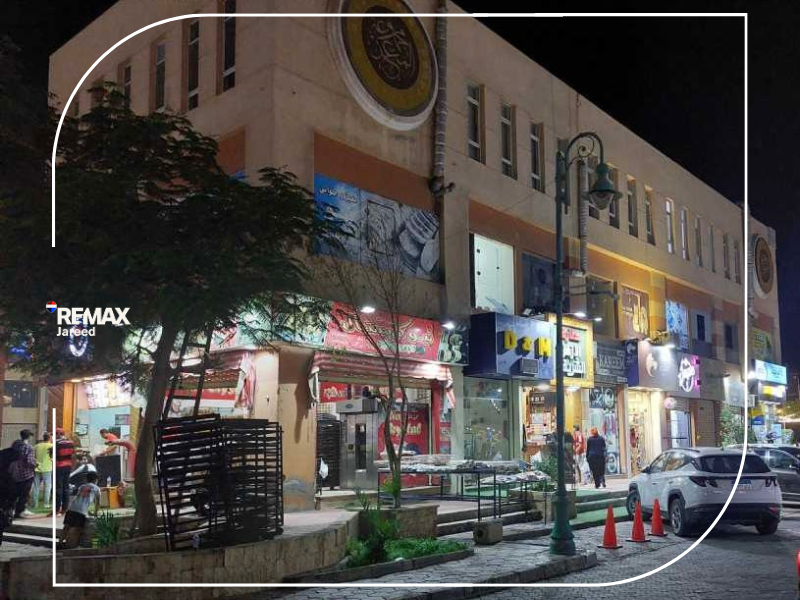 Clinic for rent - Al mo3ez mall — صورة 8