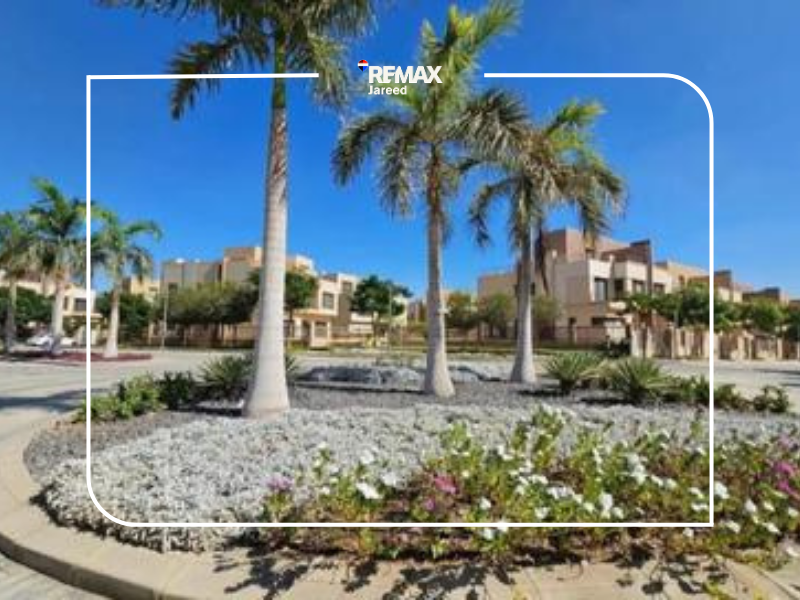Standalone villa with basement for sale in a prime location — صورة 5