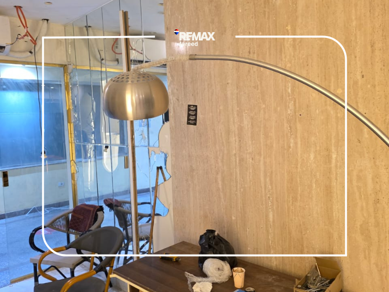 Finished shop for rent in Hills 1 strip mall — صورة 15