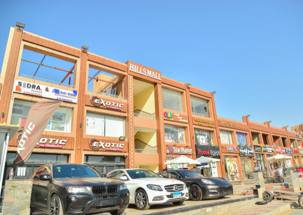 Finished shop for rent in Hills 1 strip mall — صورة 4
