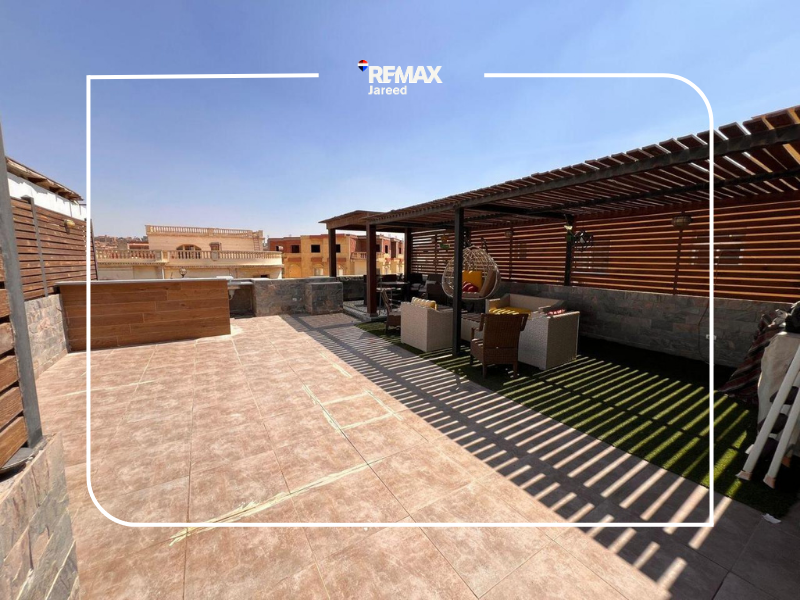 Luxury Penthouse for sale in al khamayel — صورة 10