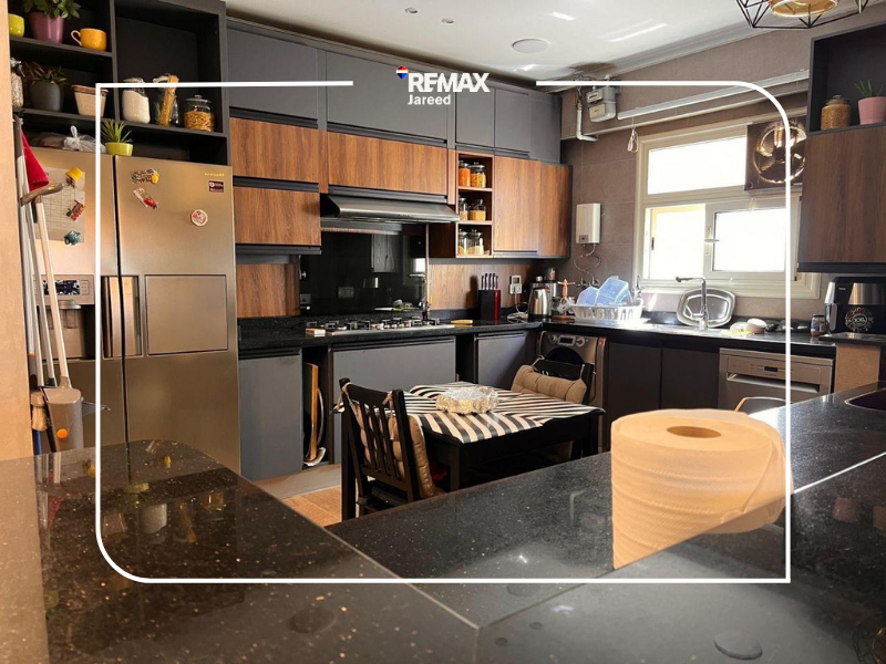 Luxury Penthouse for sale in al khamayel — صورة 7