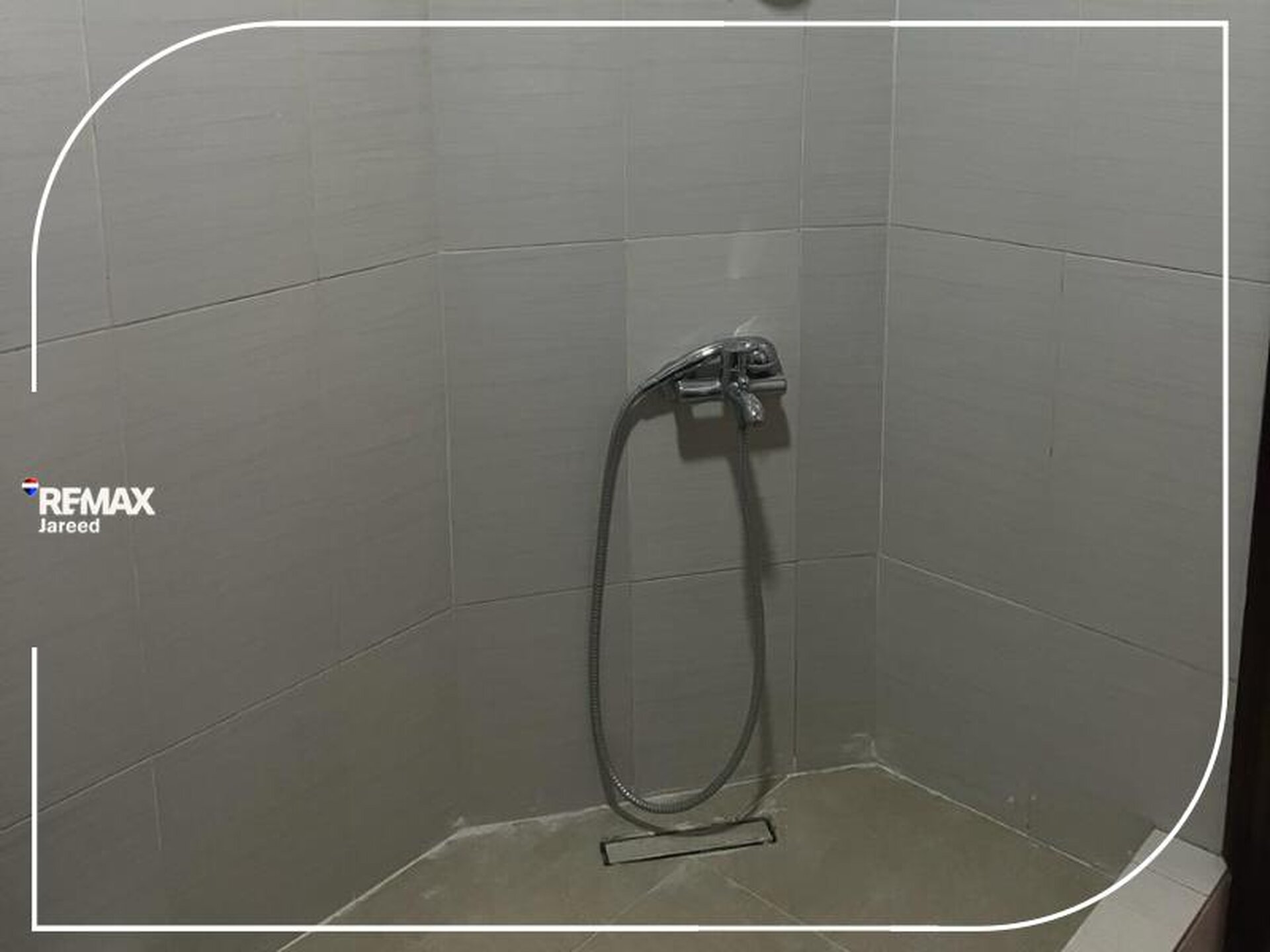 Apartment for rent in Touristic 4 - صورة 12