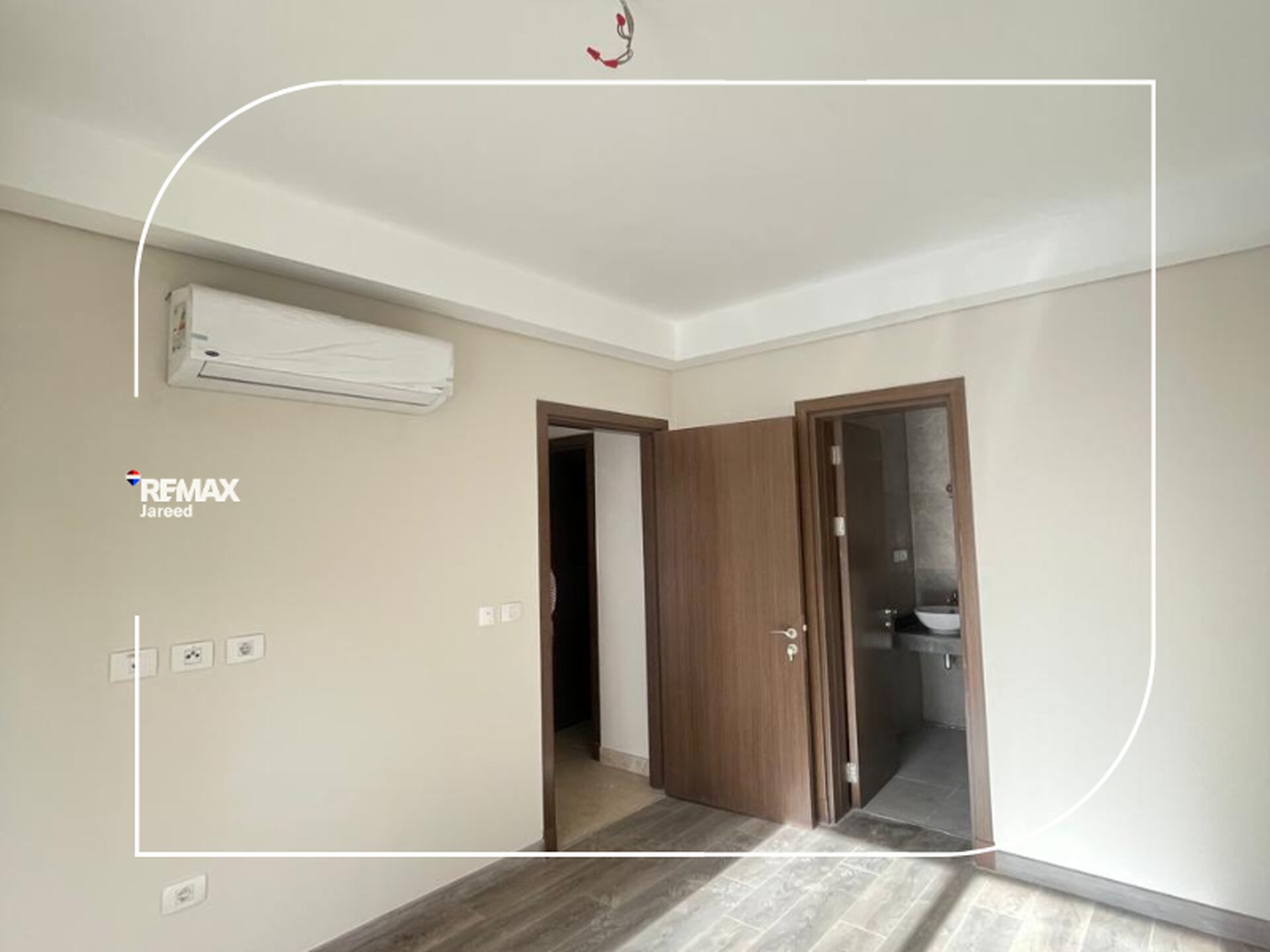 Zed West Ground floor + private garden — صورة 4