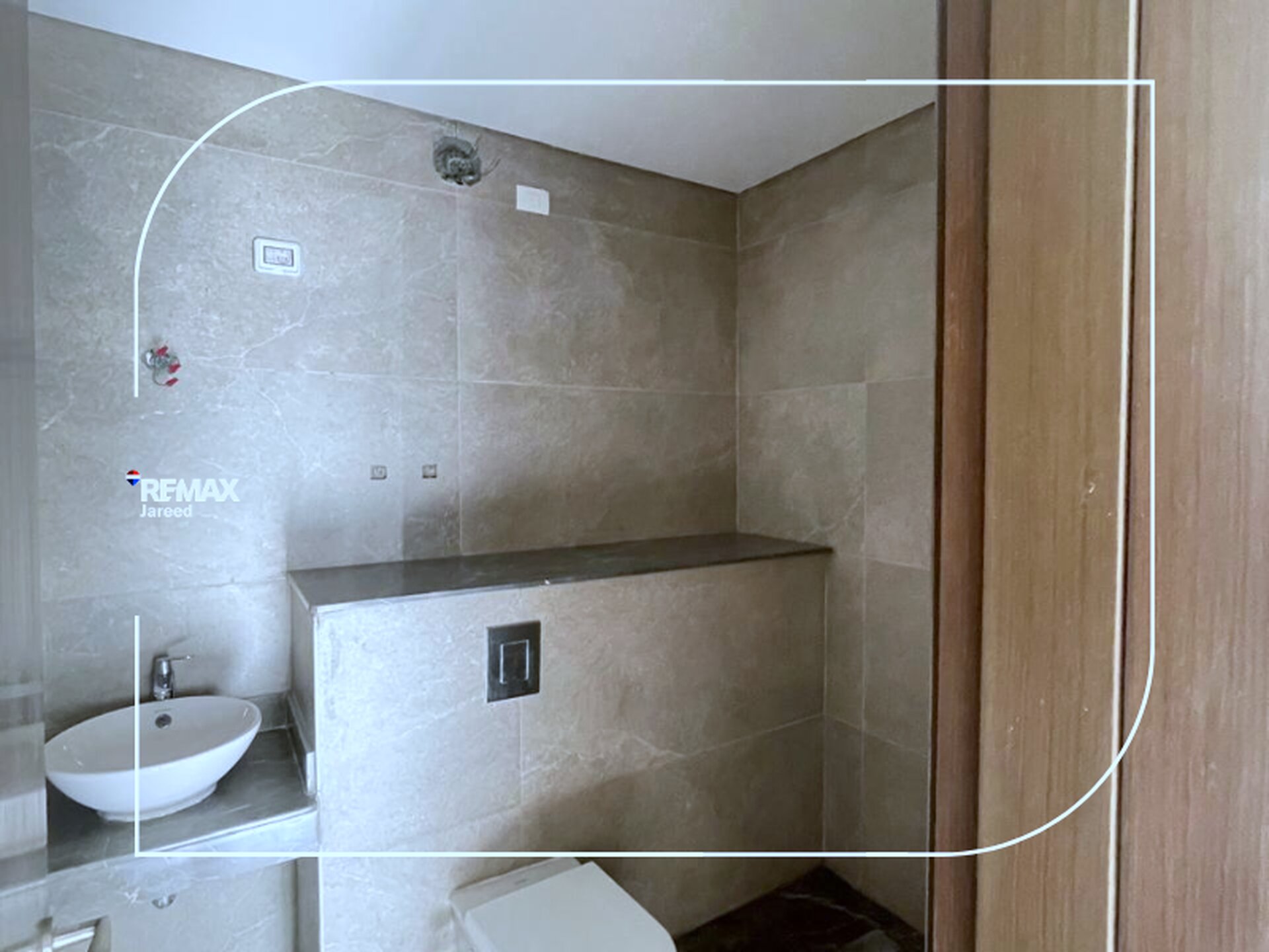 Zed West Ground floor + private garden — صورة 7