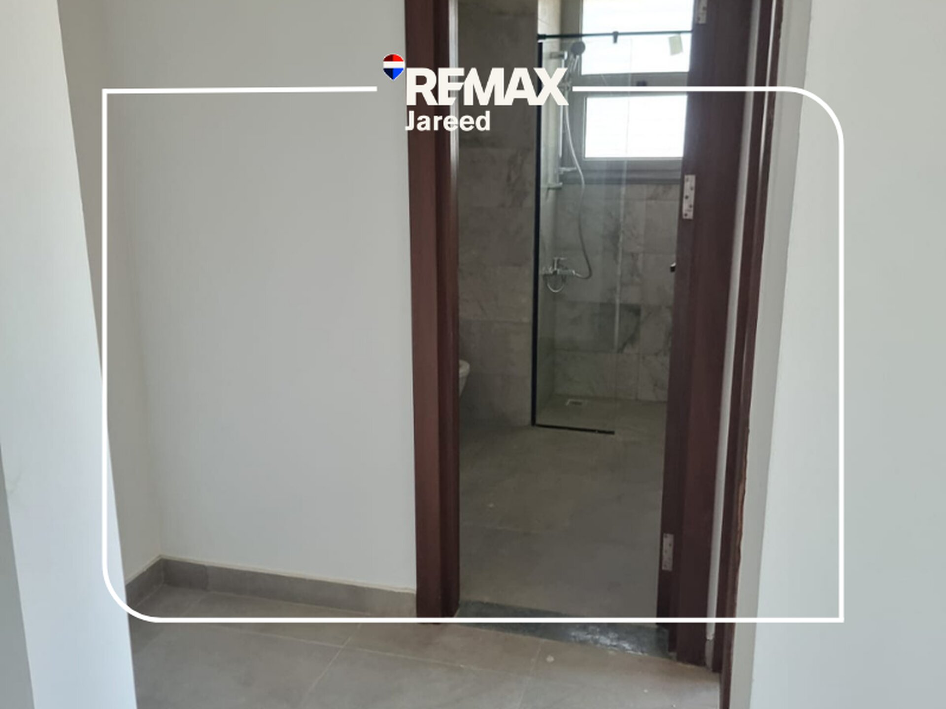 Fully finished one bedroom with Acs in palm parks — صورة 3