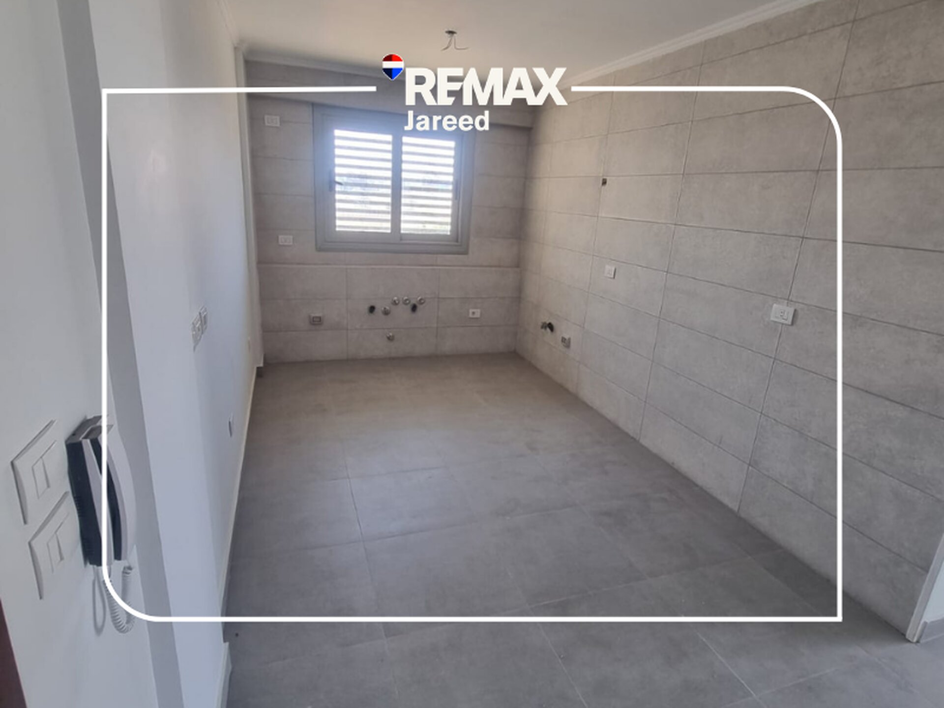 Fully finished one bedroom with Acs in palm parks — صورة 6