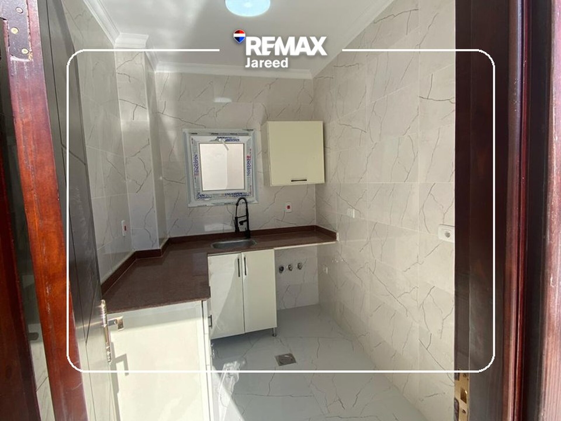 Studio for rent in Zayed Regency - صورة 6