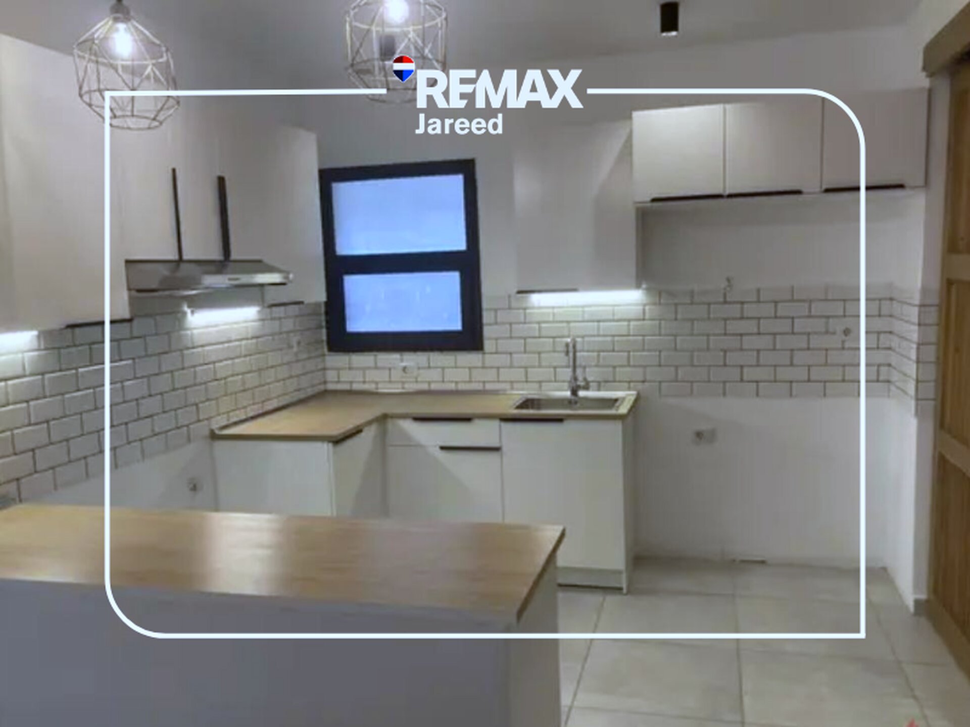 Fully finished apartment with kitchen and Acs in Westown sodic — صورة 11