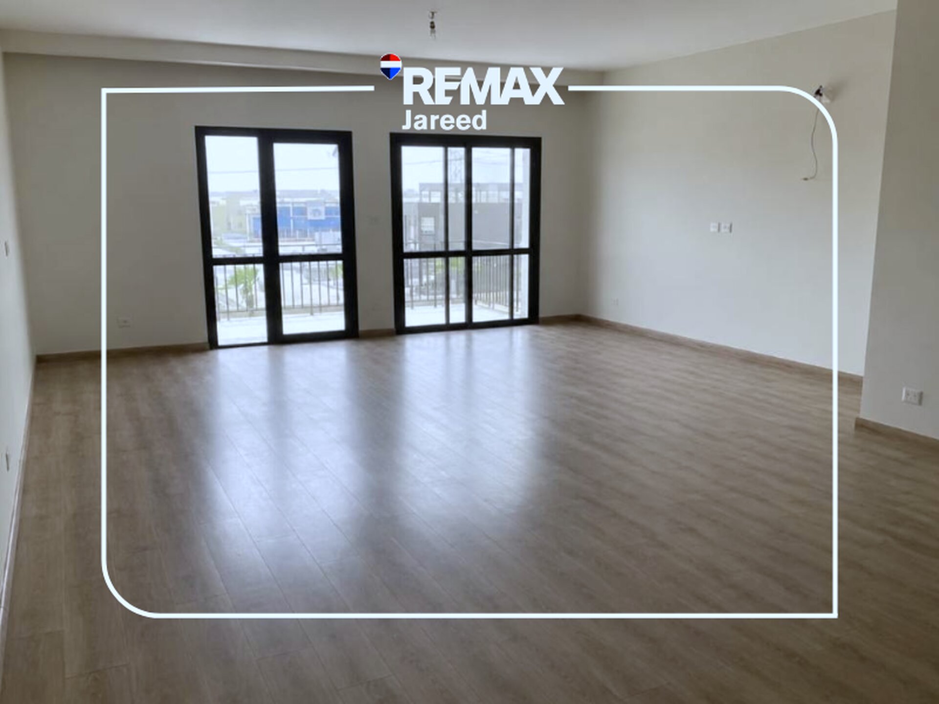 Fully finished apartment with kitchen and Acs in Westown sodic — صورة 2