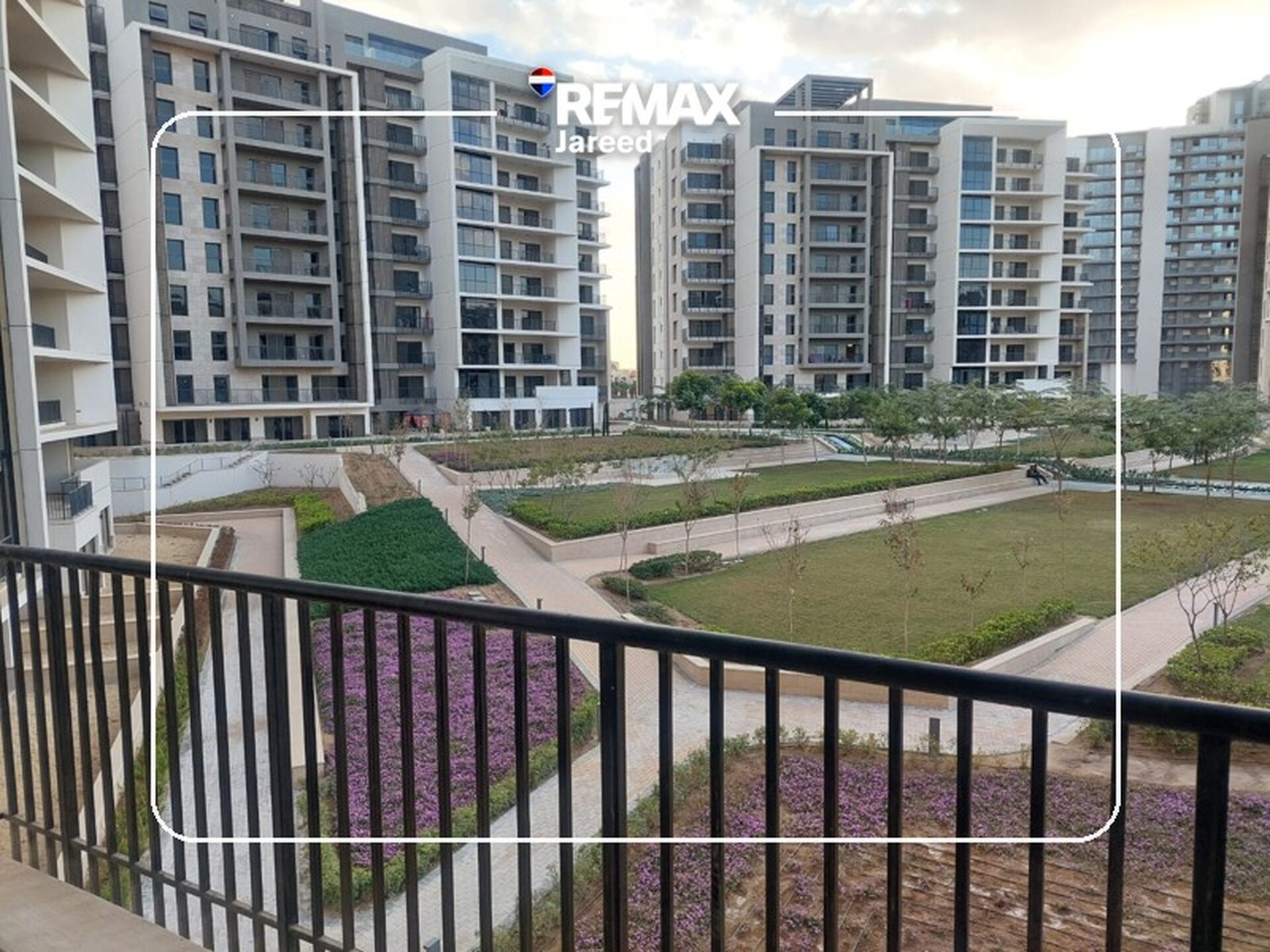Luxury Furnished Apartment for Rent in ZED Towers (ZED Park) – Sheikh Zayed - صورة 3
