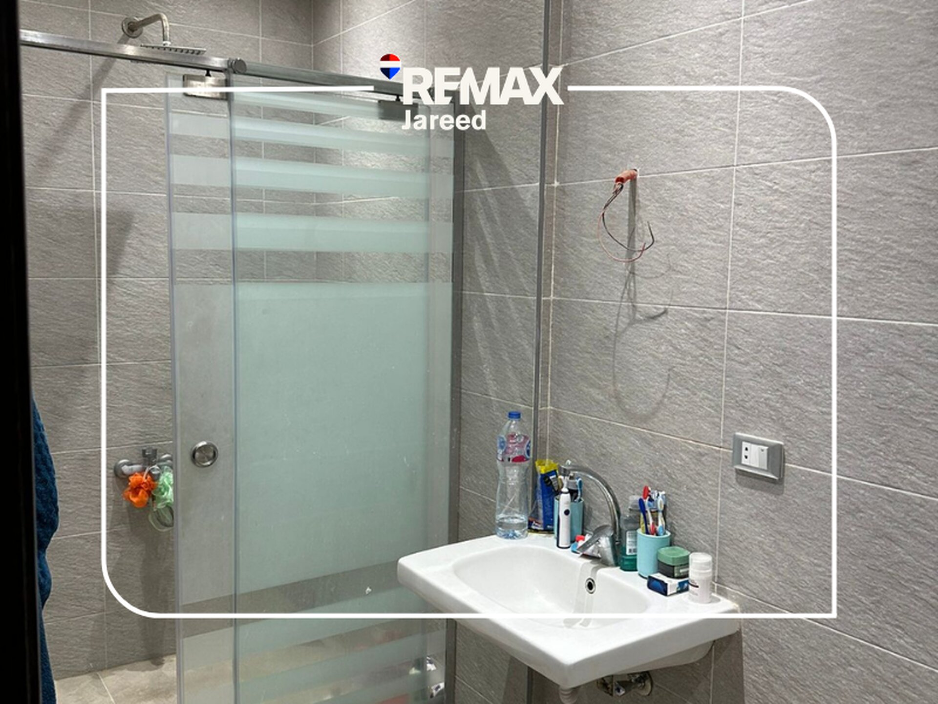 Fully finished apartment with kitchen and Acs in 8th district El sheikh zayed — صورة 11