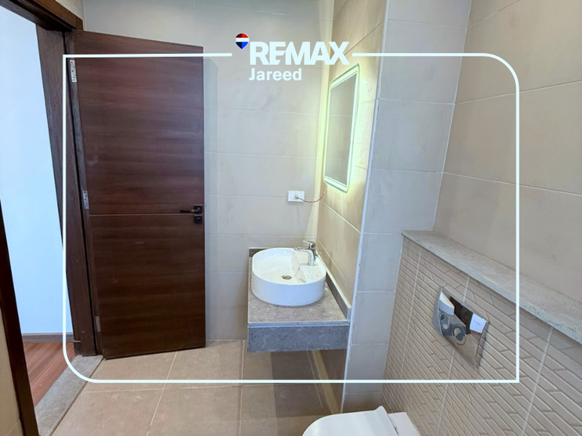 Fully furnished two bedrooms penthouse in Badya palm Hills - صورة 17