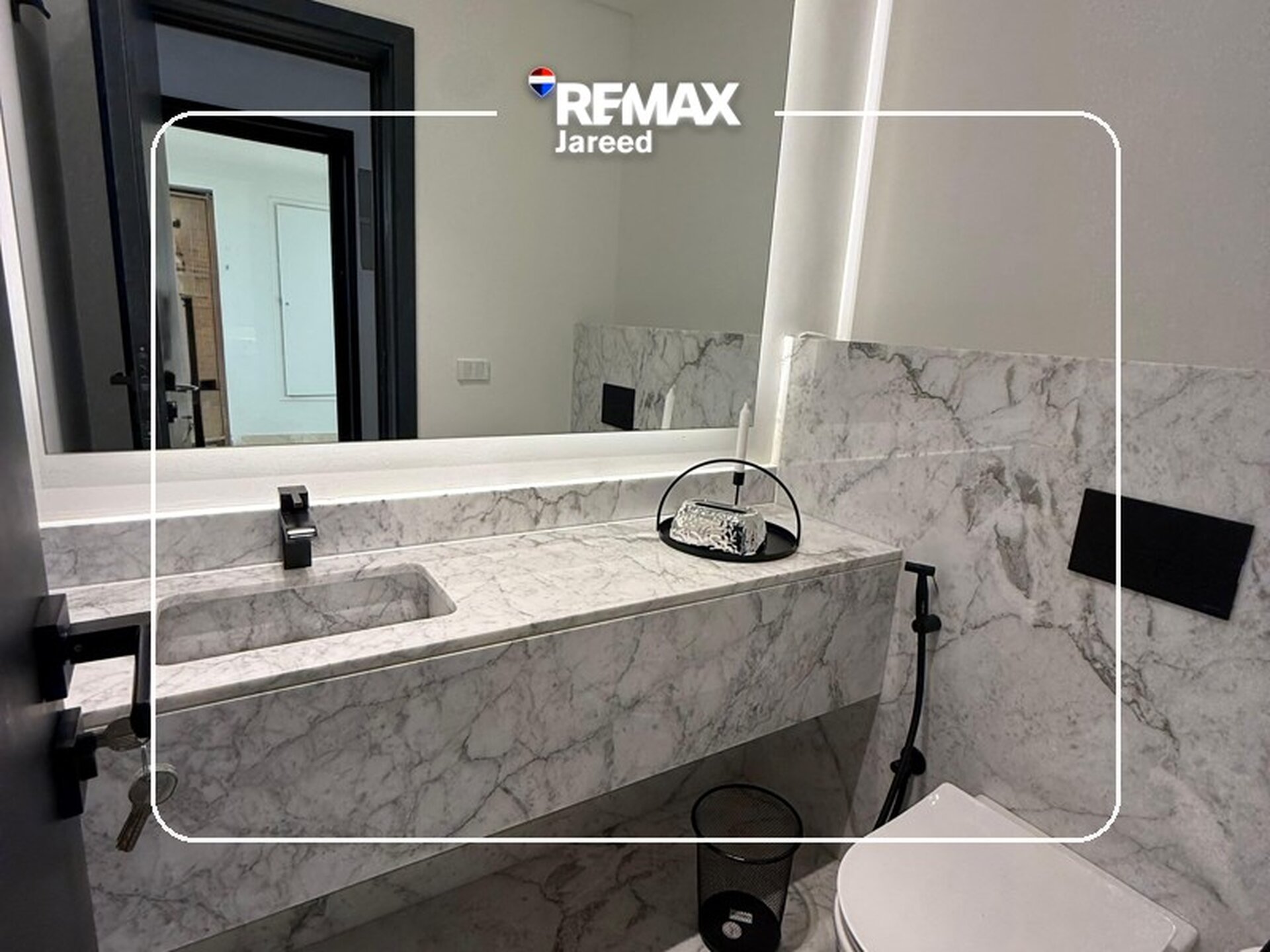 Premium Office for Rent | Golf Central, Palm Hills  Elevate your business in one of West Cairo’s most prestigious business destinations.  ✨ Ideal for businesses targeting Class A clients  📍 Location: Golf Central Mall, Palm Hills – 6th of October - صورة 10