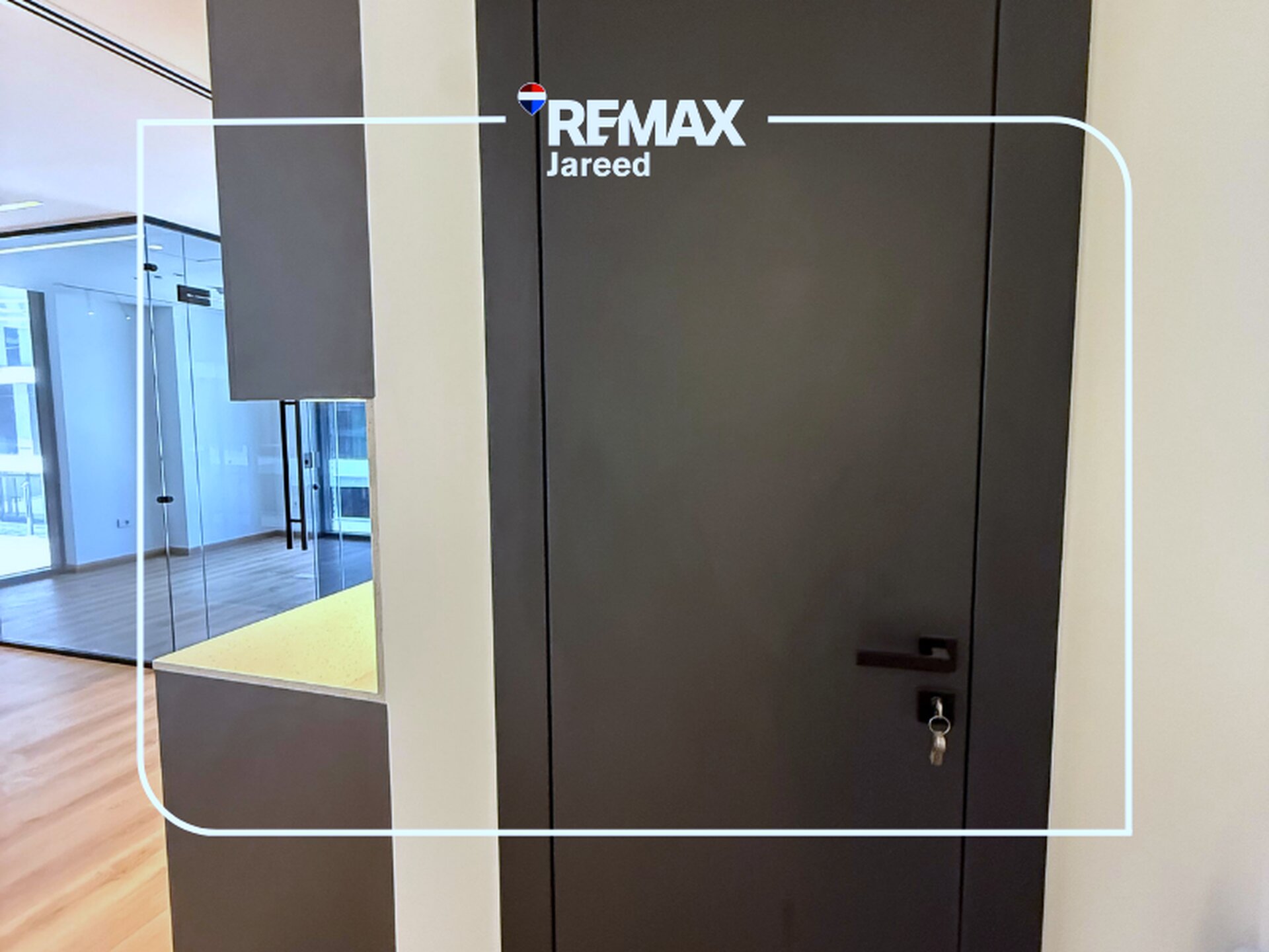 Premium Office for Rent | Golf Central, Palm Hills  Elevate your business in one of West Cairo’s most prestigious business destinations.  ✨ Ideal for businesses targeting Class A clients  📍 Location: Golf Central Mall, Palm Hills – 6th of October - صورة 34