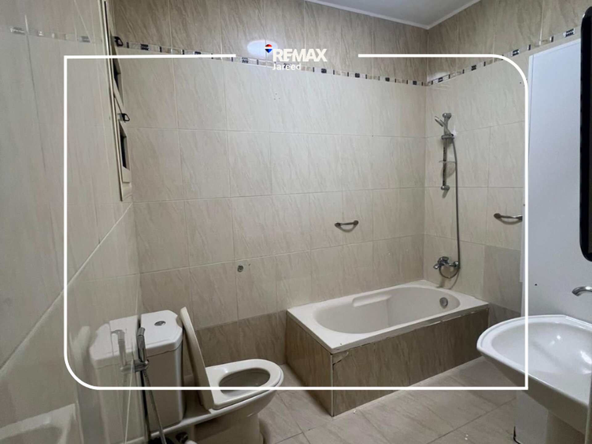 Apartment for rent in beverly hills - صورة 27