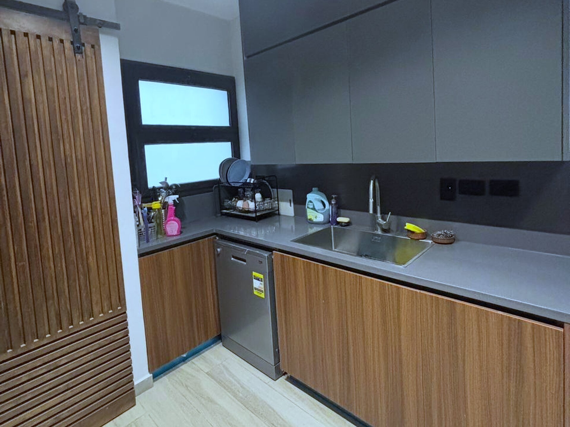 fully furnished apartment for rent in sodic courtyard shikh zayed — صورة 3