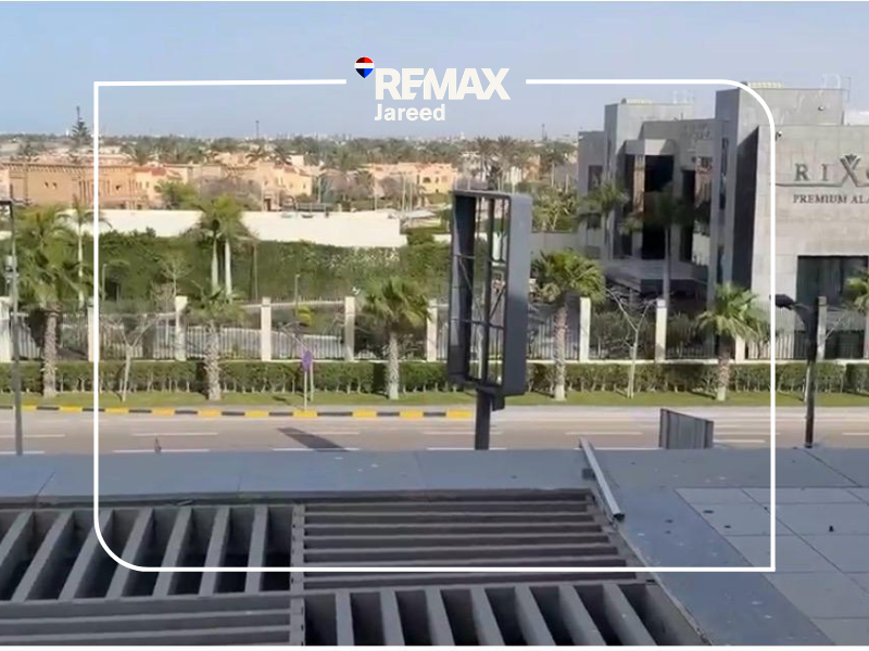 🔥 شقة مميزة للبيع في العلمين الجديدة 📍 موقع استثنائي أمام فندق ريكسوس بريميوم العلمين مباشرة 📐 المساحة: 238 م² — صورة 2