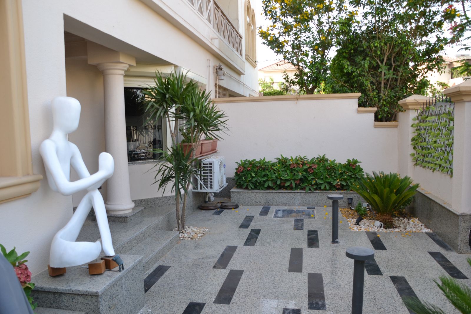fully finished villa semi furnished — صورة 5