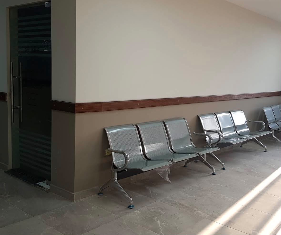 clinic for rent in west park — صورة 10