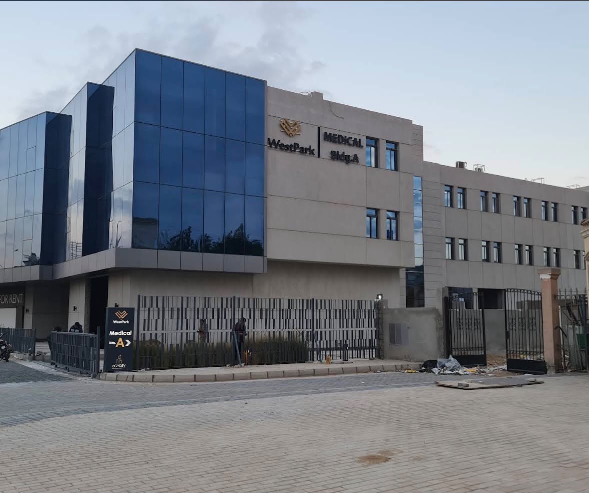 clinic for rent in west park — صورة 11