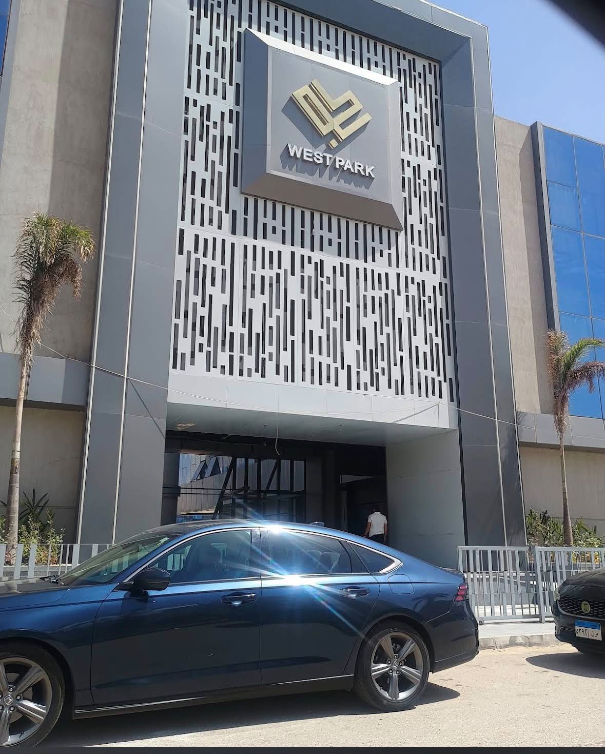 clinic for rent in west park — صورة 15