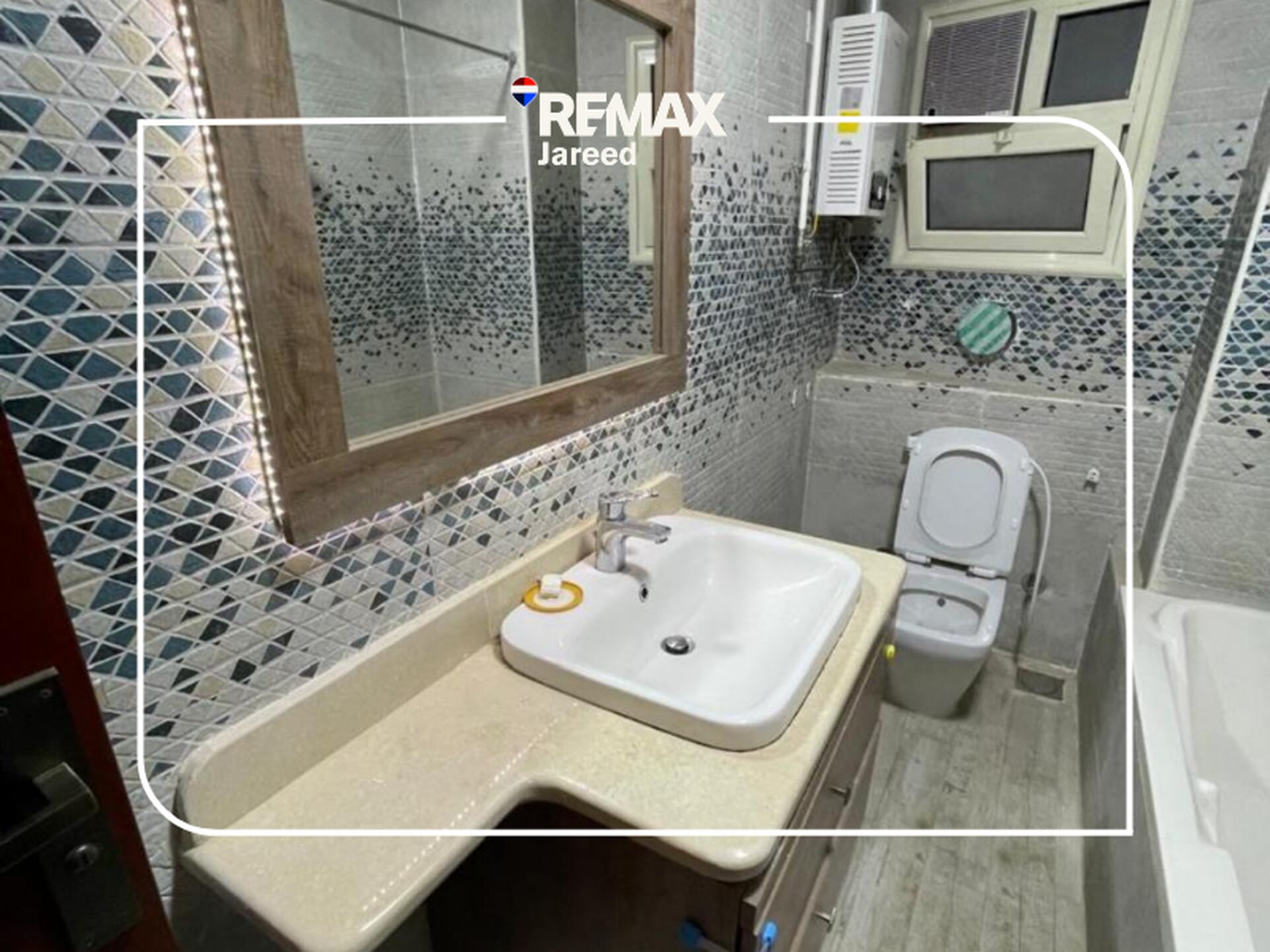 appartent for rent in 16th district sheikh zayed — صورة 5