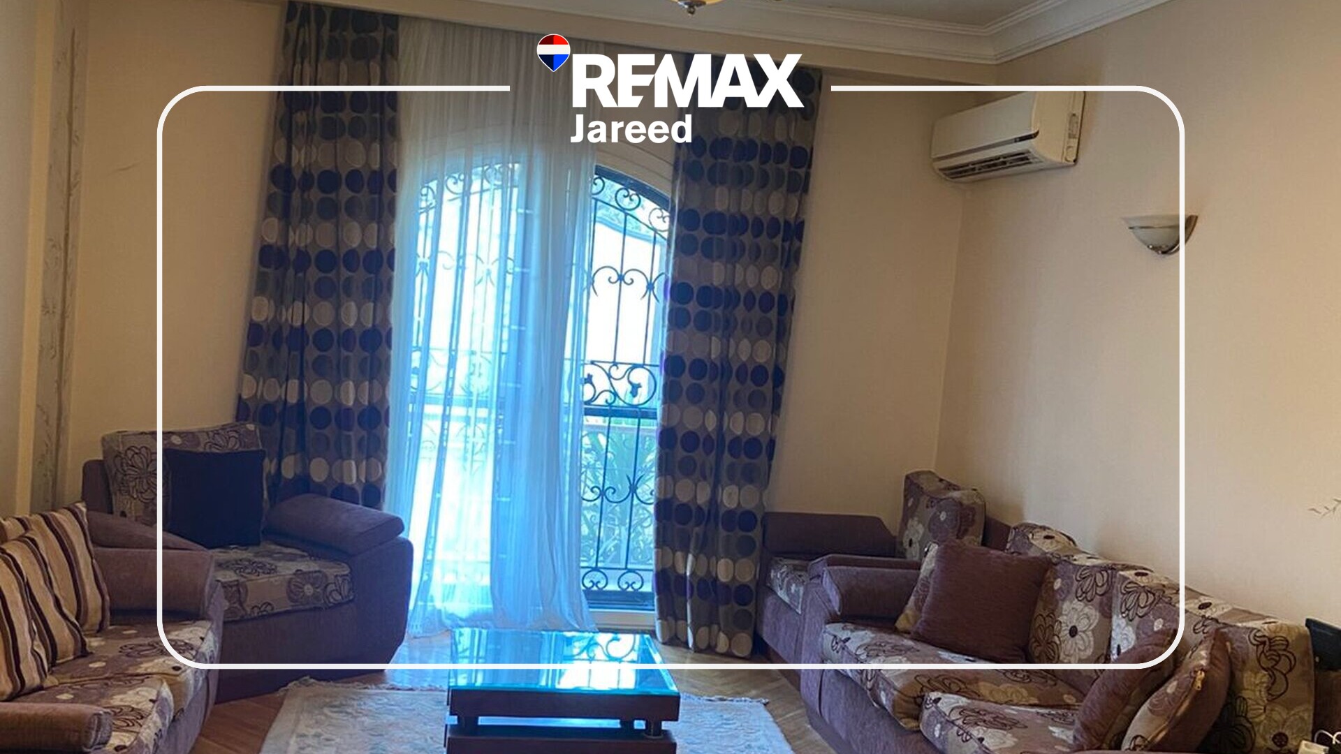 للايجار شقه ارضي داخل فيلا راقية في غرب سوميد 6 اكتوبر مساحه 300 متر| 3 غرف نوم | 3 حمامات | فرش راقي بالكامل | 40,000 جنيه شهريًا - صورة 7