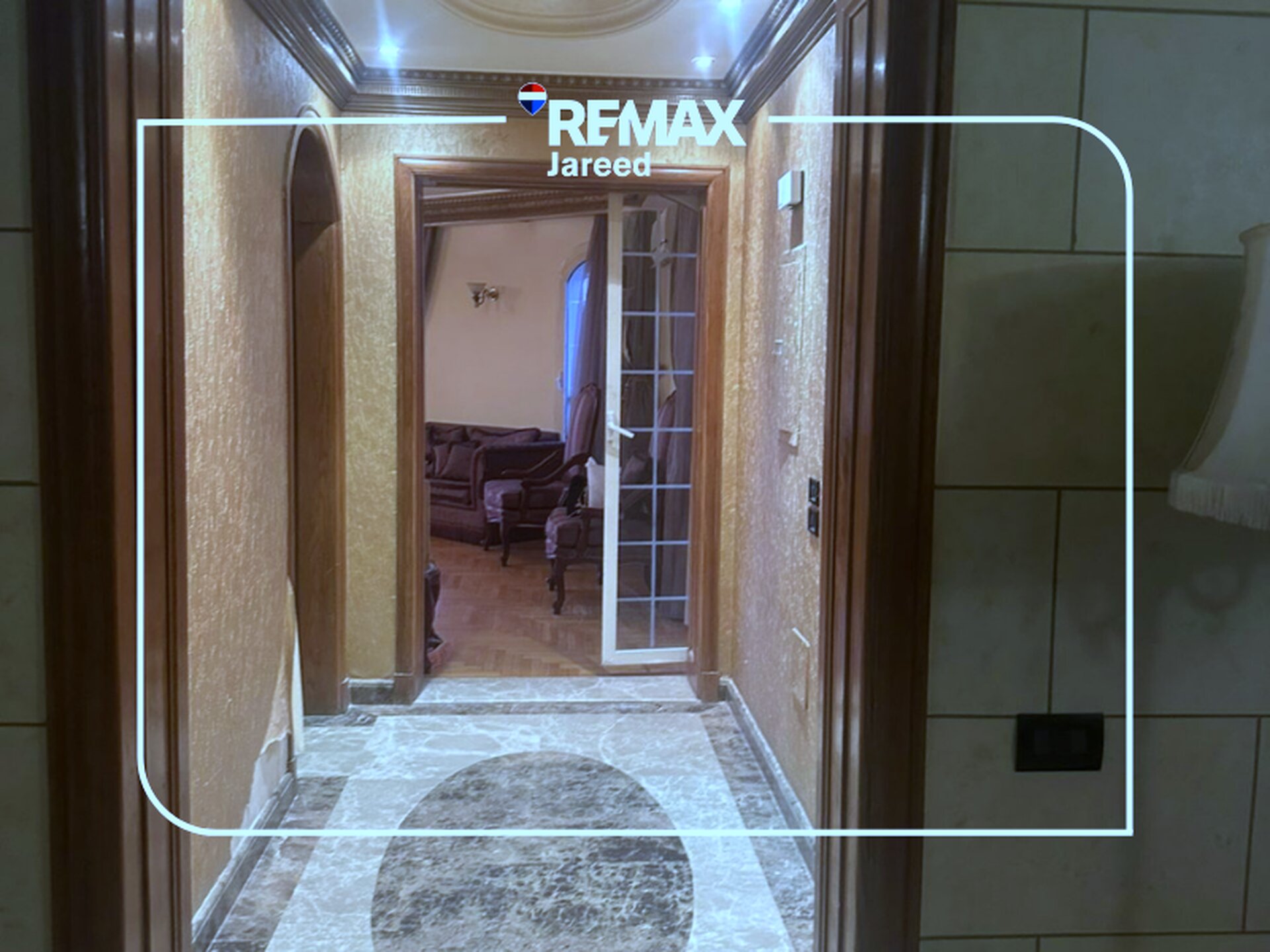 للايجار شقه دور اول داخل فيلا راقية في غرب سوميد 6 اكتوبر مساحه 300 متر| 3 غرف نوم | 3 حمامات | فرش راقي بالكامل | 40,000 جنيه شهريًا - صورة 36
