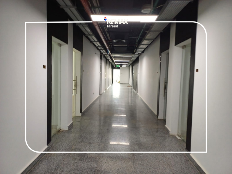 clinic for rent at centro mall zayed — صورة 15