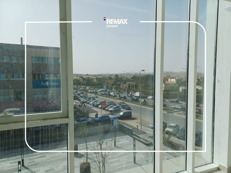 clinic for rent at centro mall zayed — صورة 17