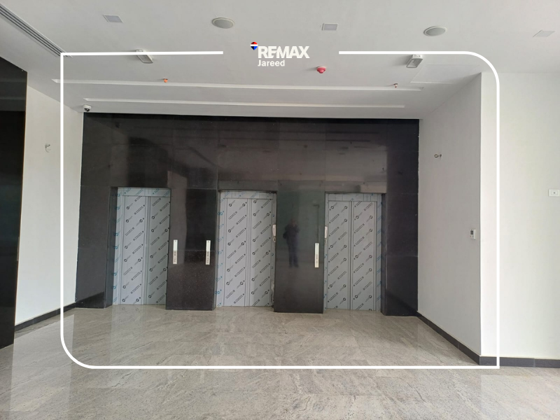 clinic for rent at centro mall zayed — صورة 25