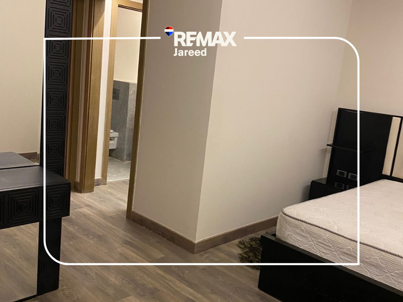 Super luxury furnished apartment in Zed Towers, first use   3 rooms + nanny room — صورة 9