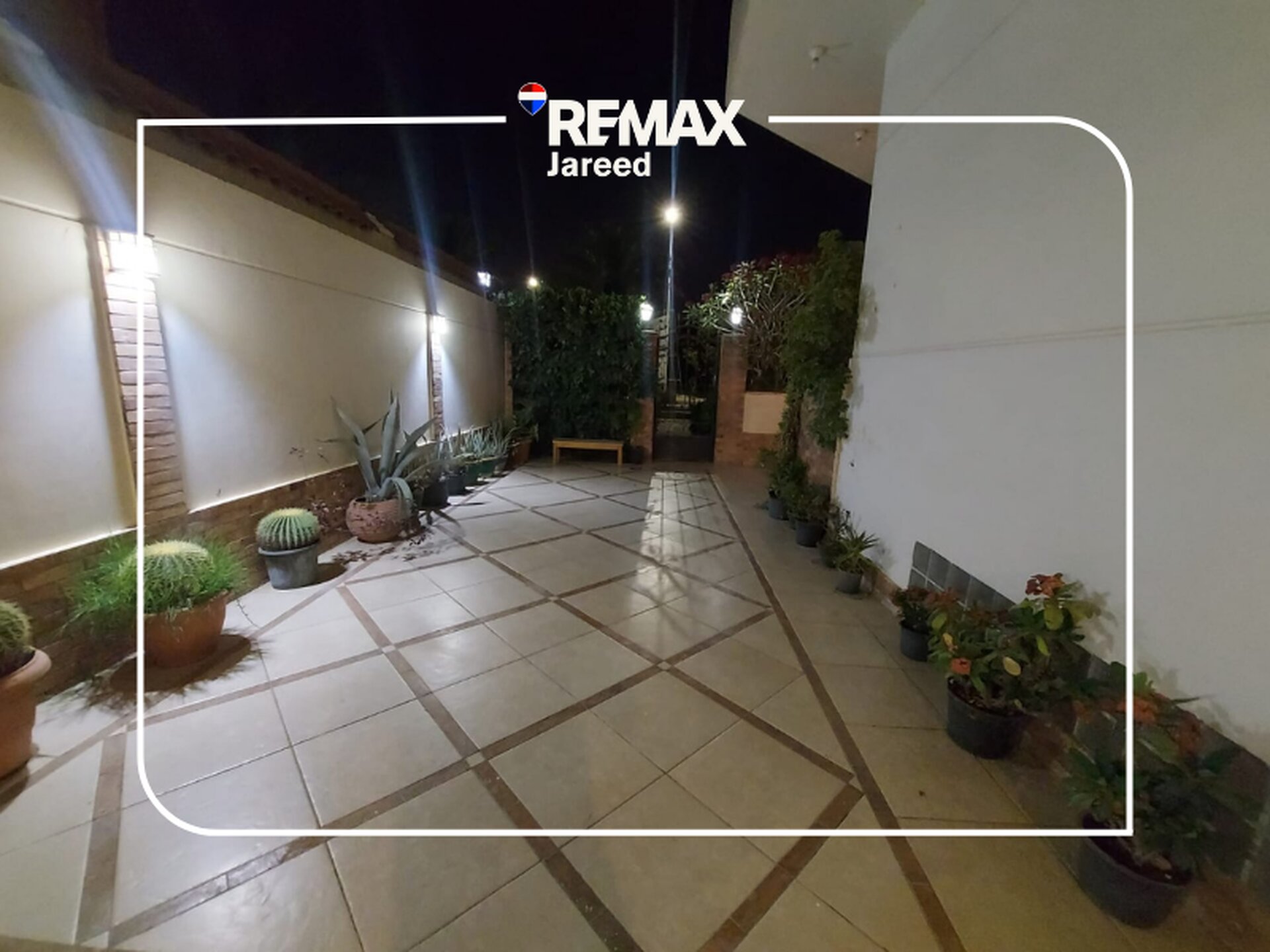 Apartment — RU-1368
