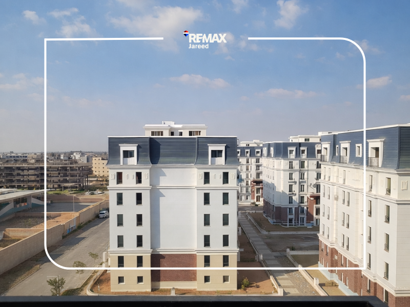 corner sky loft at Mountain View iCity (mv the park ), 6th of October — صورة 18