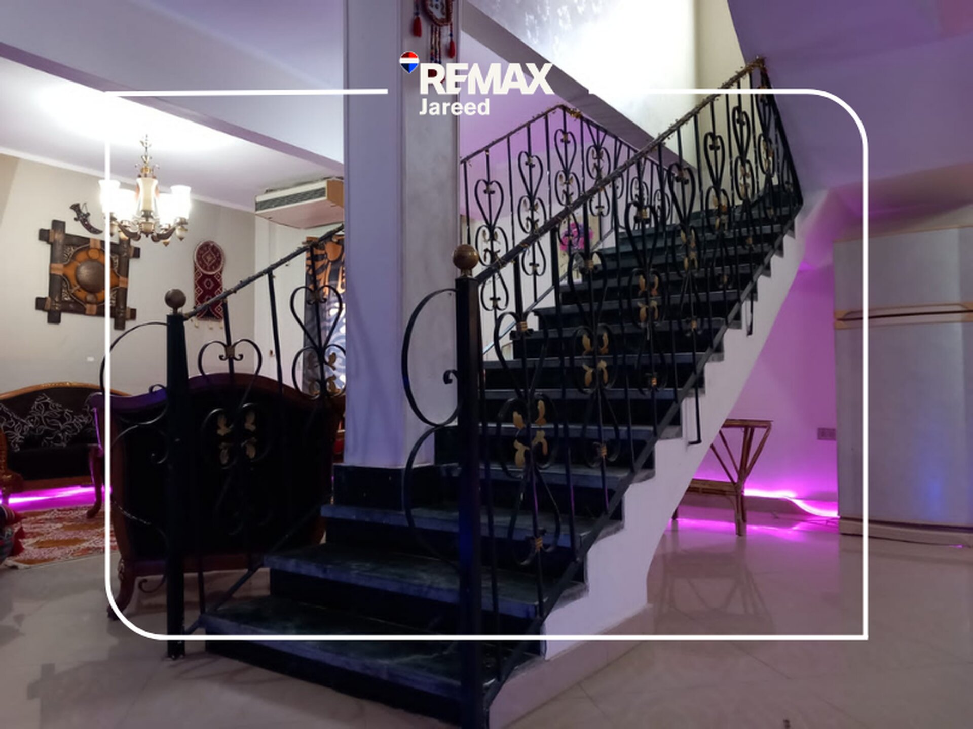 Fully furnished townhouse 200 SQM - صورة 9