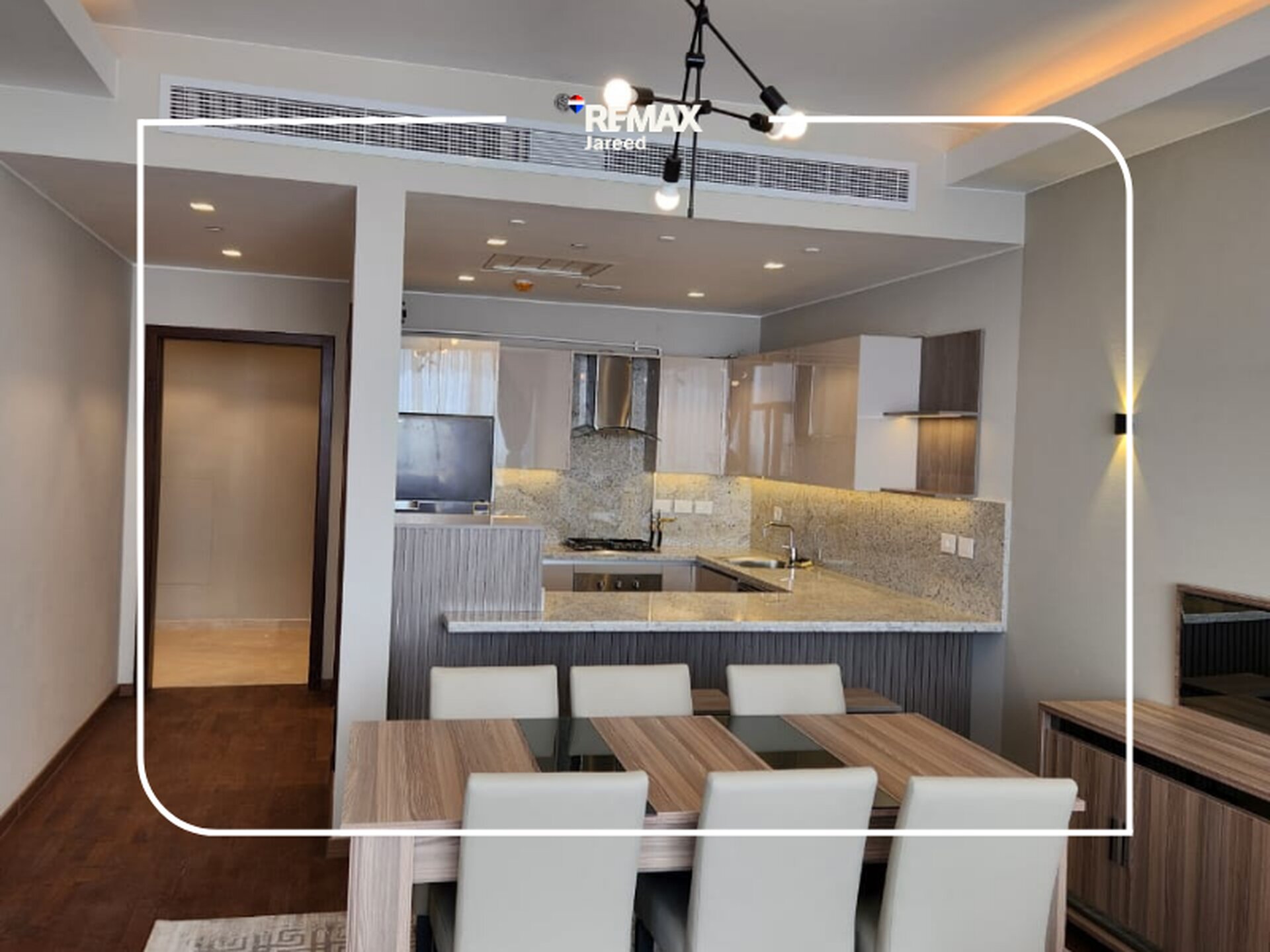 Aeon Towers Furnished Apartment f rent - صورة 4
