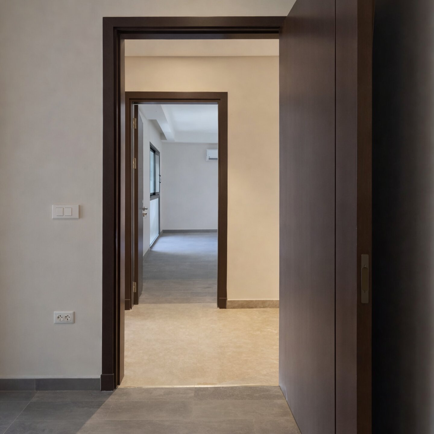 Prime Apartment for Rent – ZED West - صورة 2