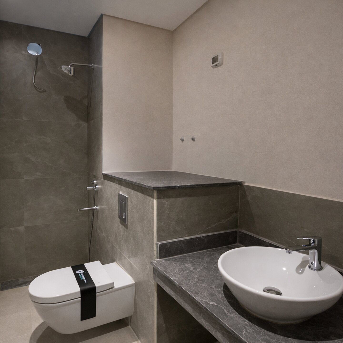 Prime Apartment for Rent – ZED West - صورة 8