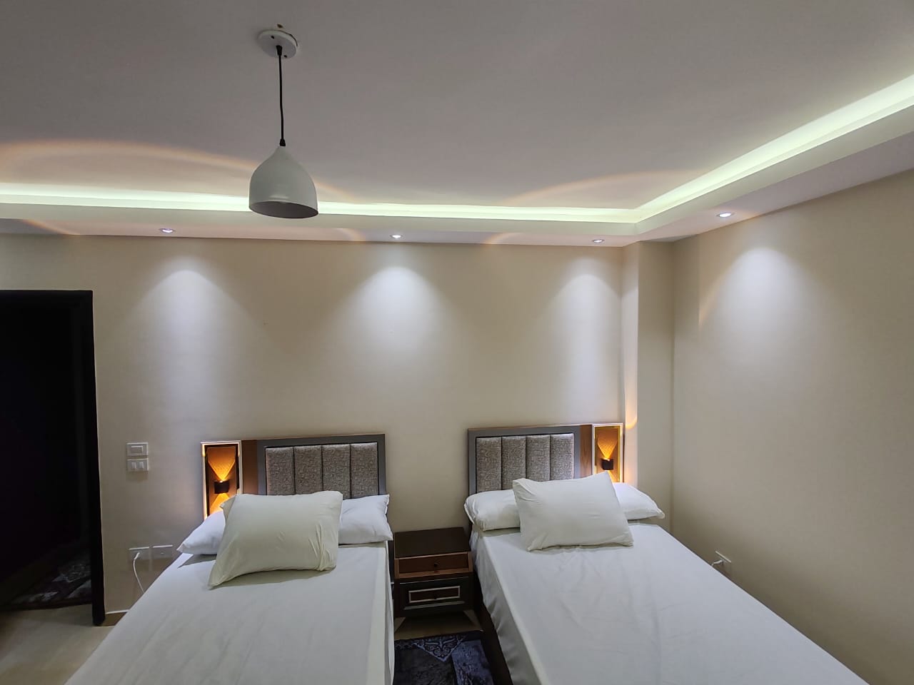 Fully furnished apartment 200 SQM - صورة 3