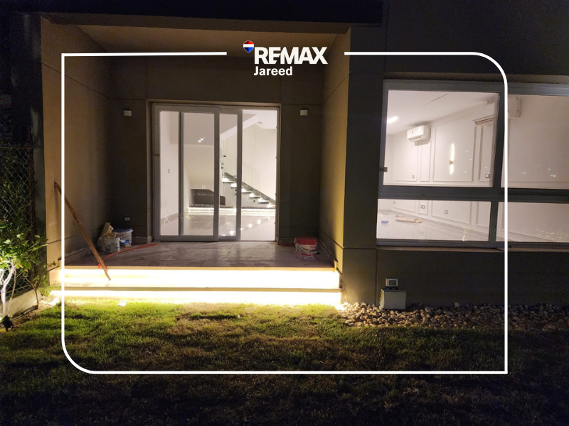 Fully finished townhouse 218 SQM - صورة 12