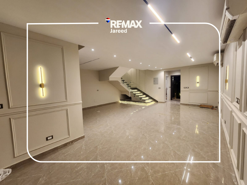 Fully finished townhouse 218 SQM - صورة 2