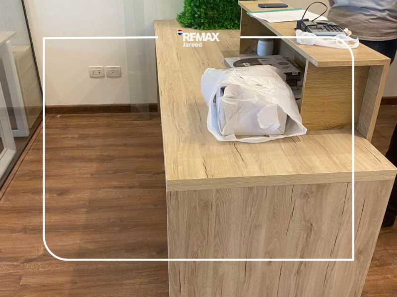 مكتب ادارى مفروش بالكامل بالم هيلز التوسعات الشرقية - Photo 4