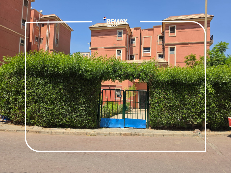 Fully Furnished Ground apartment with garden for rent - Photo 2