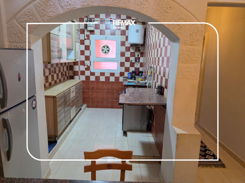 Fully Furnished Ground apartment with garden for rent - Photo 4