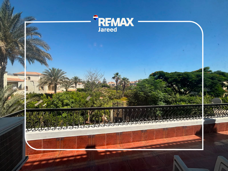 for Rent Luxury Furnished APARTMENT 130 M   – Green Heights Compound, 6th of October - صورة 11