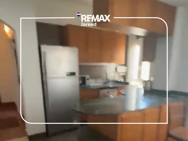 for Rent Luxury Furnished APARTMENT 130 M   – Green Heights Compound, 6th of October - صورة 14