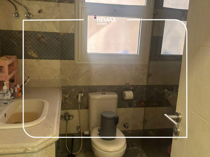 apartment with kitchen & AC  200 SQM District 8, Sheikh Zayed - صورة 13